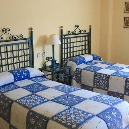 Hotel Miralba Alba de los Cardaños 外观 照片